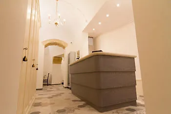 Bed & Breakfast Palazzo Tasca 3*