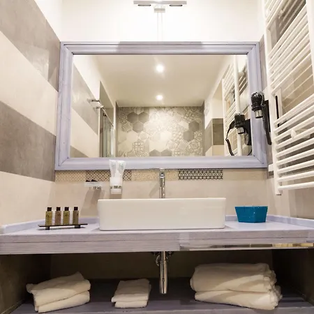 Palazzo Tasca Bed & Breakfast 3*