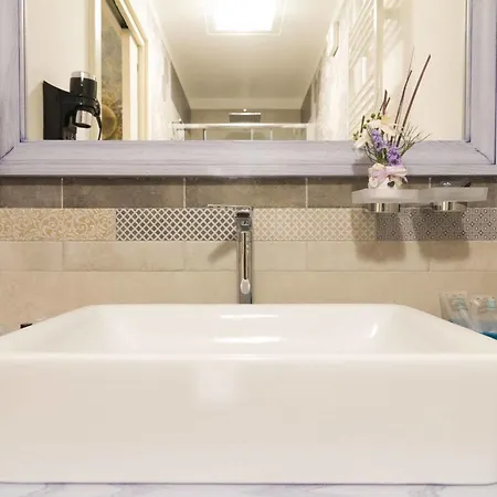 Bed & Breakfast Palazzo Tasca 3*